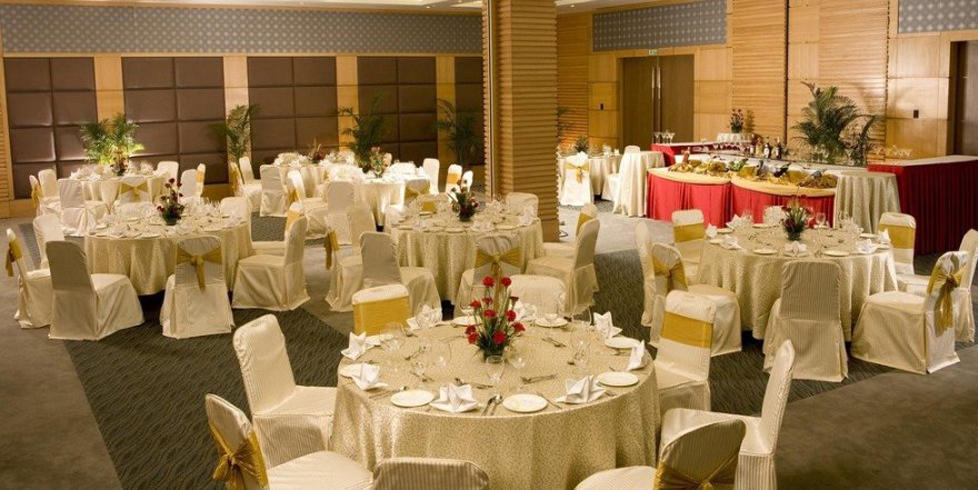 Radisson Blu Suites 구르가온 외부 사진