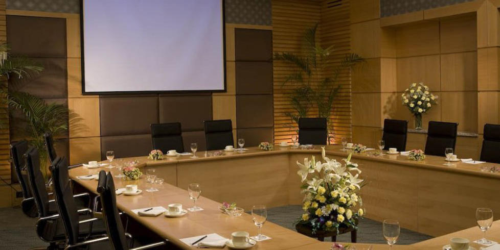 Radisson Blu Suites 구르가온 시설 사진